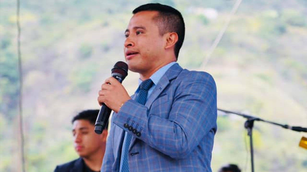 Maynor Morales junto al Ministerio Emanuel 🌊 Ven a mi corazón oh Cristo