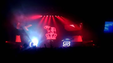 Chase & Status - Killing In The Name (Live @ Bournemouth BIC 13/11/13)