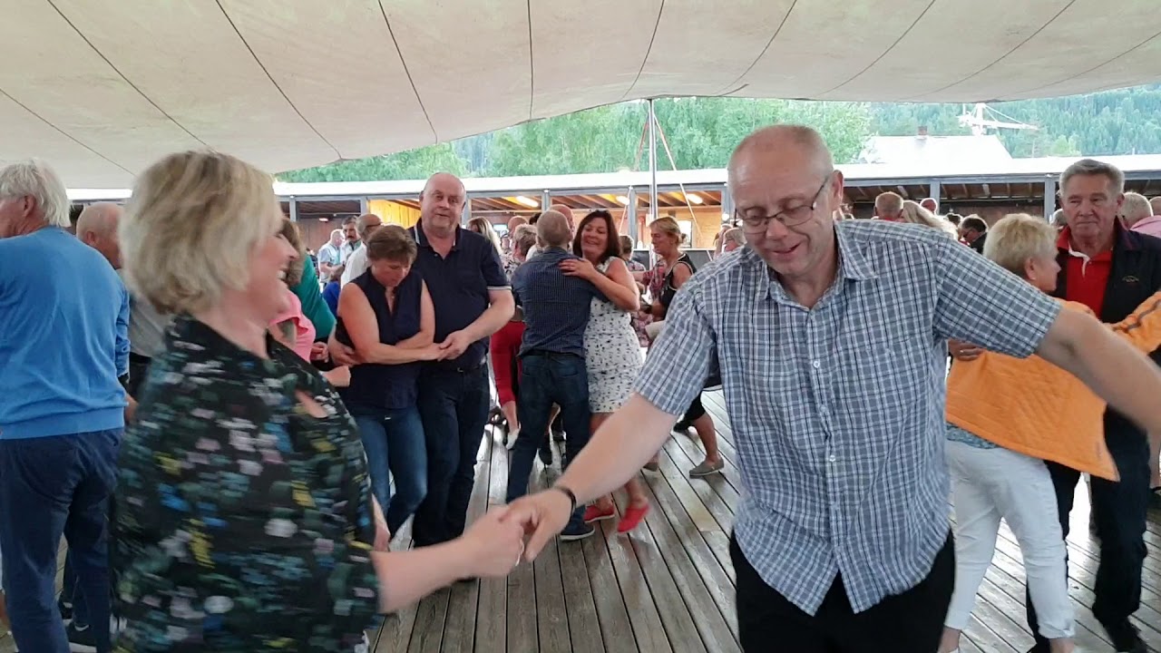 Dænsebændet 2 Dokka