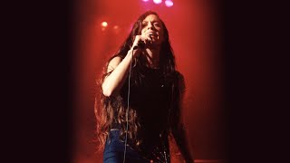 Alanis Morissette - 01 Right Thought You live 2001-10-22 - Groundwork, Key Arena, Seattle, WA, USA