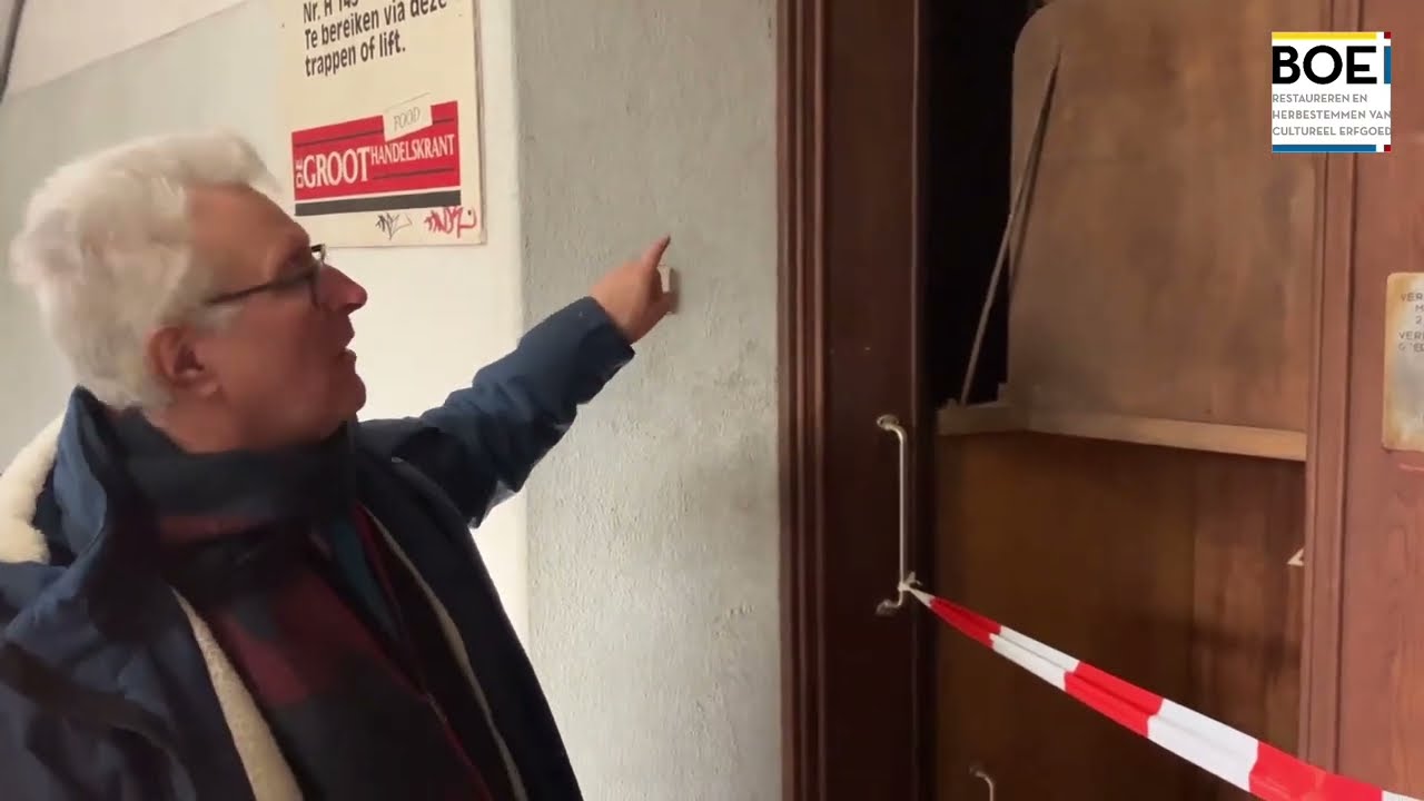 Onderzoek bij de paternosterliften in de Centrale Markthal Amsterdam