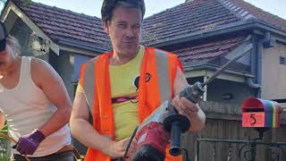 Front Garden Build - Dugnad 2019