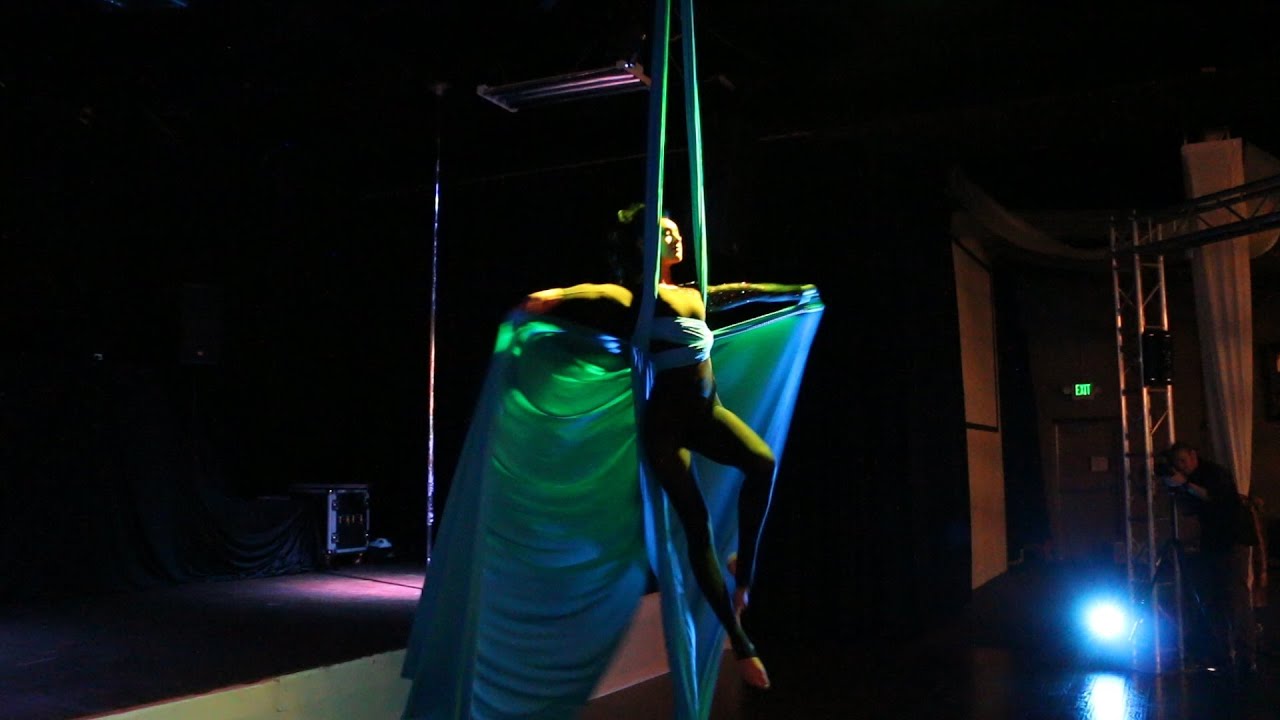 Zoe Brown - Aerial Silks - Bad Wings
