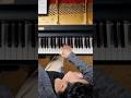 Dale un vistazo a la nueva pieza de @langlang "Chopin Nocturne Op9 No2" 🎹.