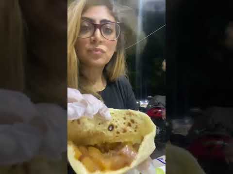 سندوتشات فسيخ ورنجه في الشارع