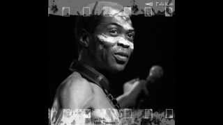 Video voorbeeld van "Fela Kuti - Fear not for man"