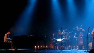 Video thumbnail of "Wouter Hamel - 3, Oosterpoort Groningen, 2010"