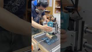 Making Precision Wood Joints Using a Router with a Linear Jig #shorts