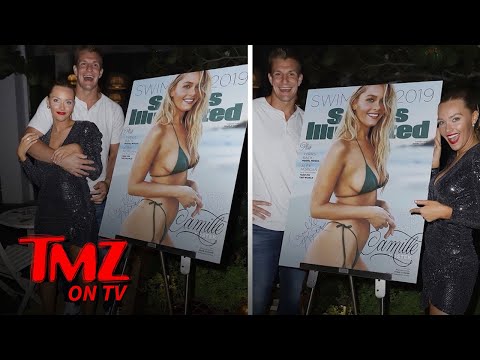 Rob Gronkowski Squats With His Supermodel GF Around His Neck | TMZ TV