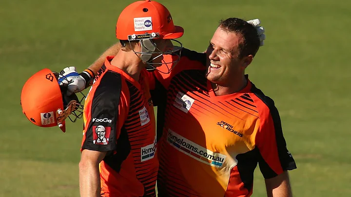Simmons smashes fastest BBL century off 39 balls