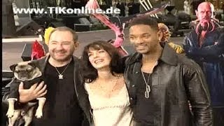 Will Smith, Lara Flynn Boyle und Regisseur Sonnefeld strahlen um die Wette (2002)