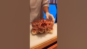 This King Crab is Still Alive! 😱