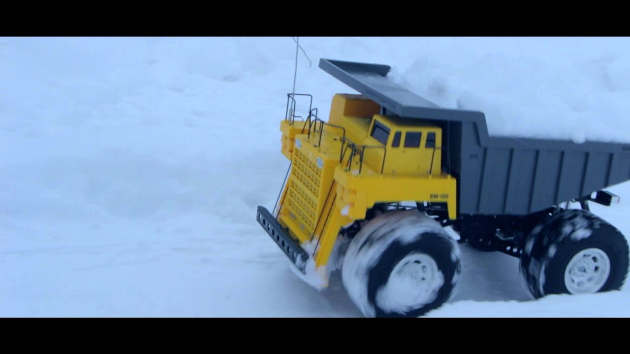 Mammoth Dump Truck Snow Adventure Tom's RC Adventures YouTube