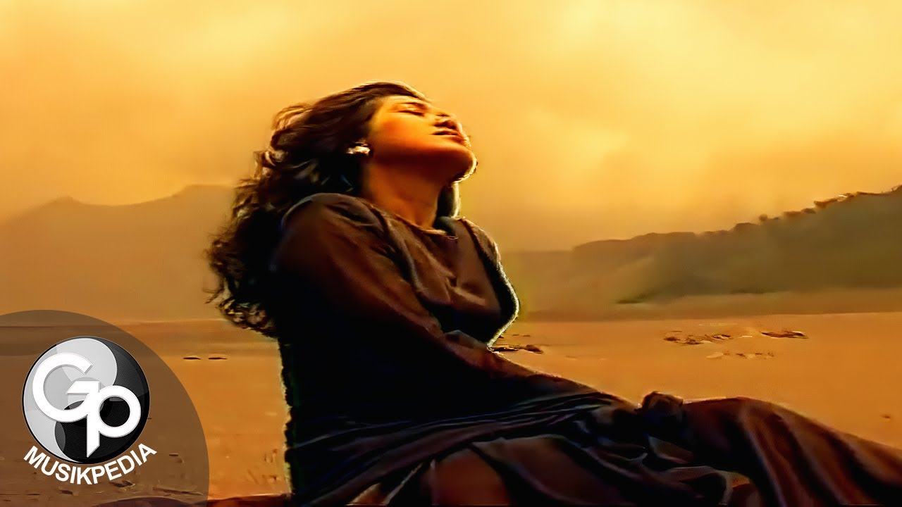 Evie Tamala Sebuah Janji Official Music Video Youtube