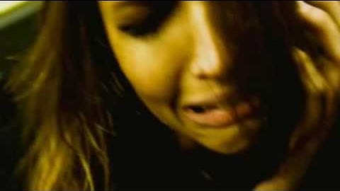 Kanye West - Flashing Lights - HQ (Unofficial video version)