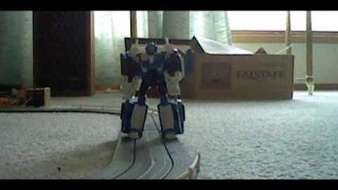 Transformers Robots In Disguise (2015) Strongarm Stopmotion Animation