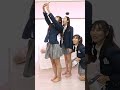 自撮り中の女子のスカートをめくる　＃Shorts