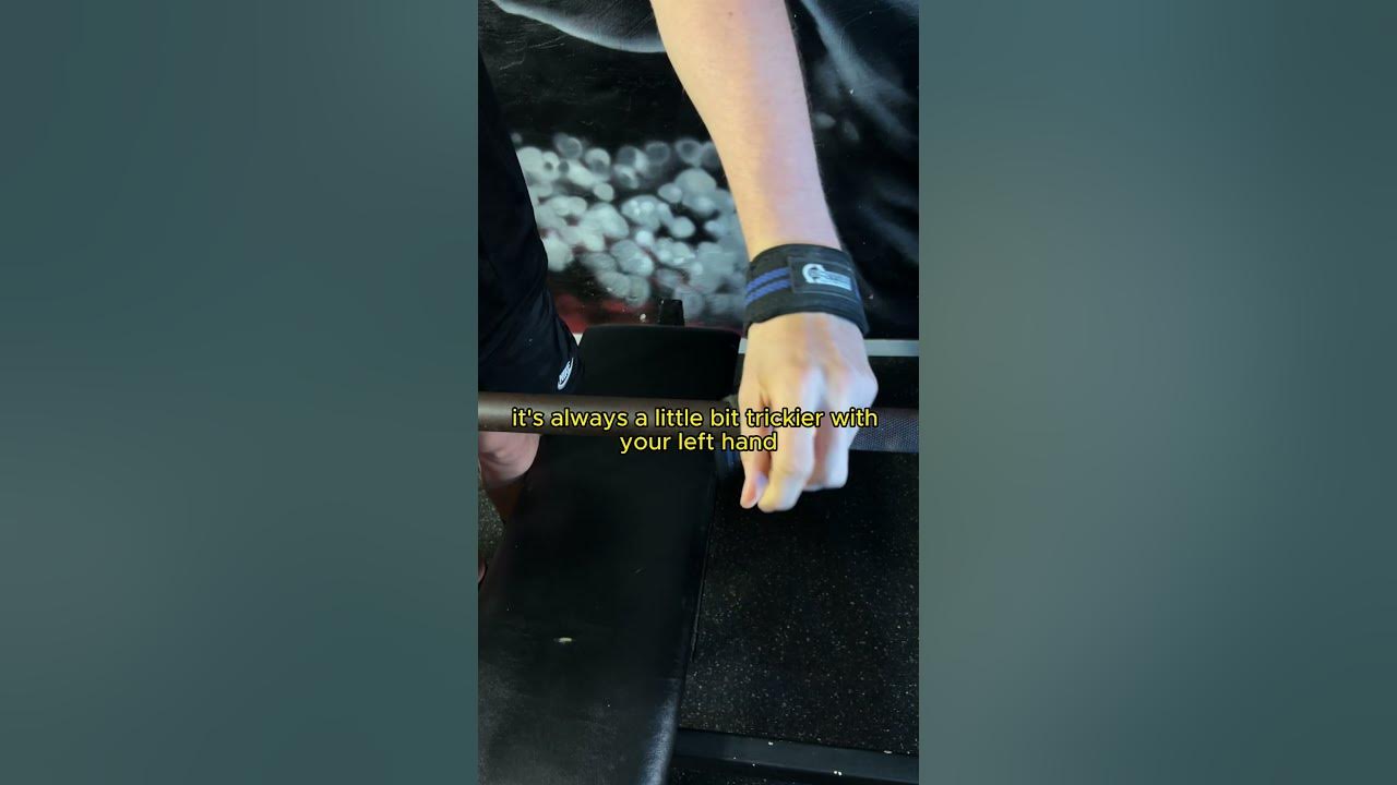 Lifting straps vs. chalk or there is something else? shorts short 