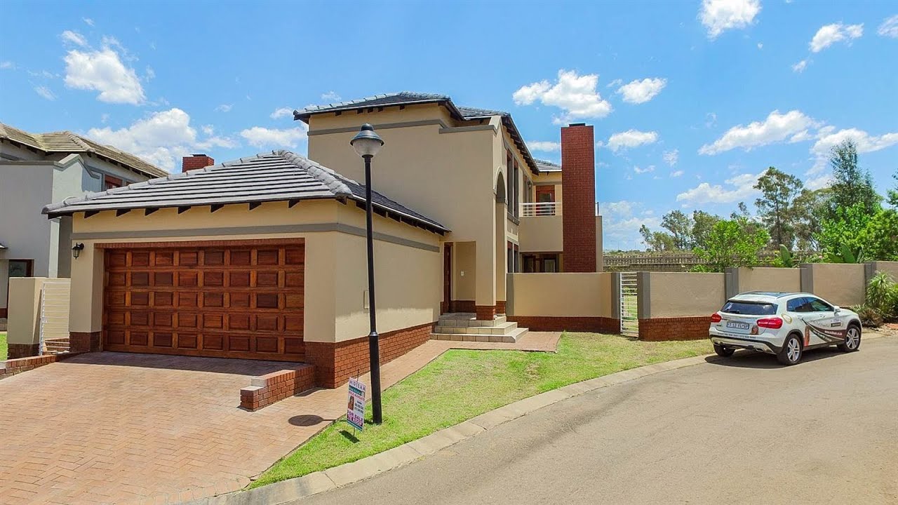 3 Bedroom Cluster for sale in Gauteng Centurion Centurion East