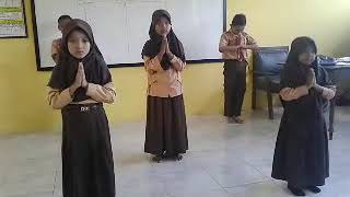 Download lagu Tarian daerah Ampar' pisang , kls 5 sdn kecik 1
