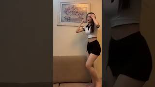 Bãi Cháy Tại Gia Idol Thủy Rolly