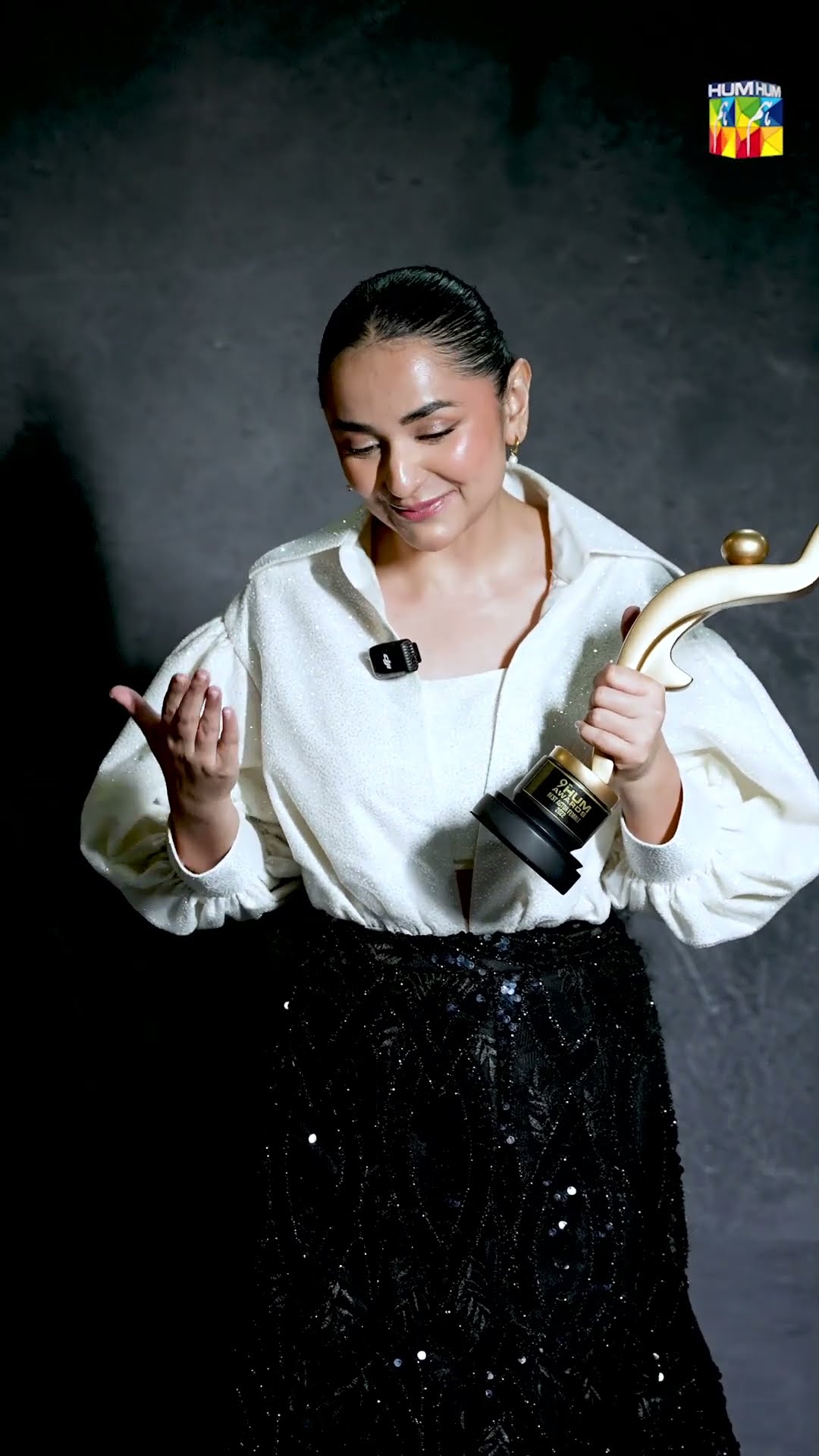 Yumna Zaidi Wins Best Actor Female for Bakhtawar | 9th HUM Awards Dubai ?? #yumnazaidi