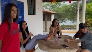 Resenhando Com As Amigas
