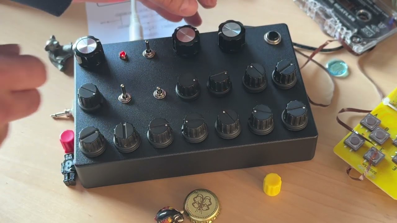JMT SYNTH / NM-4 - YouTube