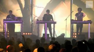 Moderat - Let Your Love Grow (Cologne 2010) HQ chords