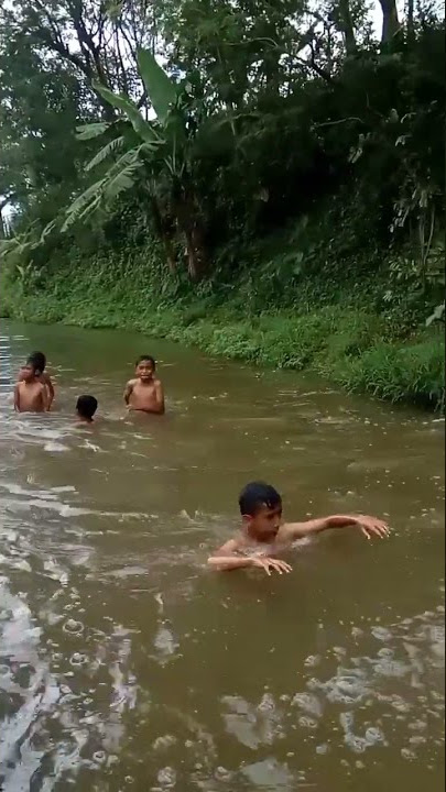 Inget waktu seumuran mereka | Mandi di kali #shorts #sibolang #trendingshorts #viral
