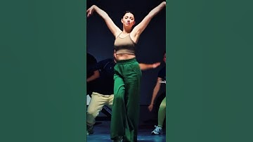 فلم کیلئے ماہرہ کا آئیٹم ڈانس | Mahira Khan Dance | Love Guru | Humayon Saeed | Hanky Panky