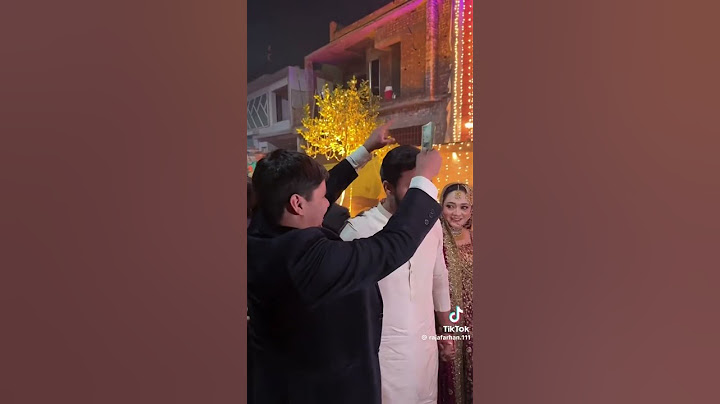 Rajab butt ki shadi pr paiso ki barish😚🔥#rajabfamily #trendingshorts #wedding #barat #foryou #fypp