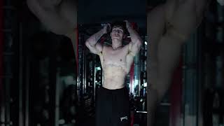 Your physique doesn't suck, your lighting does #gymlamp #lighting #physique Profile