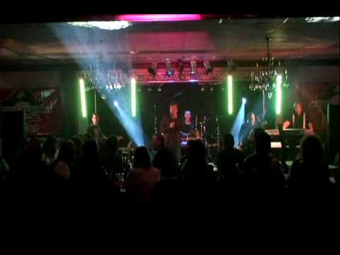 MIDLIFE CRISIS, based in Hazard Kentucky, performing "Double Vision" by Foreigner during their New Years Eve show. This video features the bands extraordinary light show which includes 4 Chauvet Q Spot 200's, and 4 Chauvet Colorstrips. Control is with the American DJ software program "MyDMX".