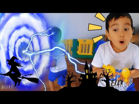 Magic Portal to the Secret World | Pretend play story with magic Balloon tree