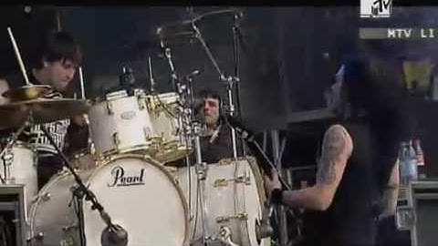 Bullet For My Valentine-Her Voice Resides (Live)