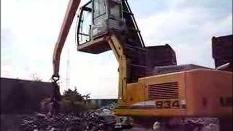 2 containers metal scrap inspection