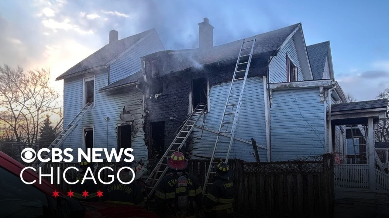 Firefighters investigate suspicious house fire in Evanston - YouTube