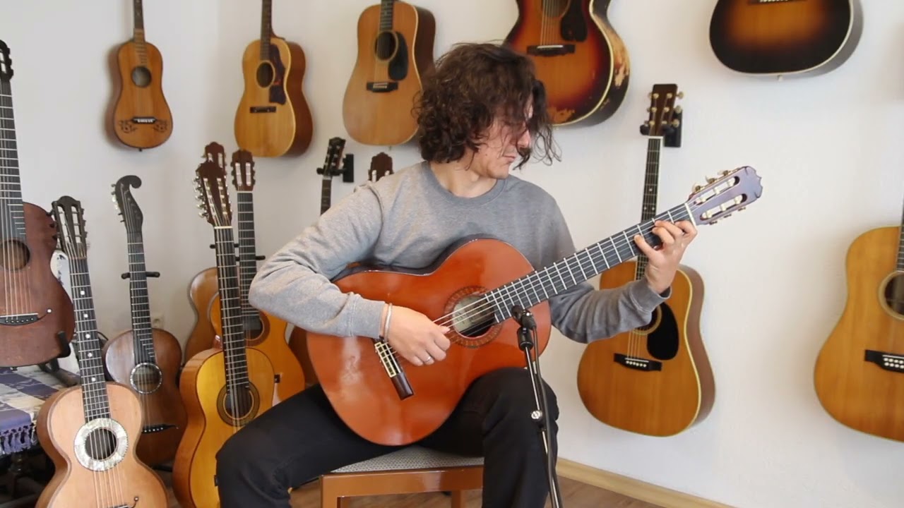 Jose Ramirez 1a 1983 Classical Guitar – remarkable example in the 