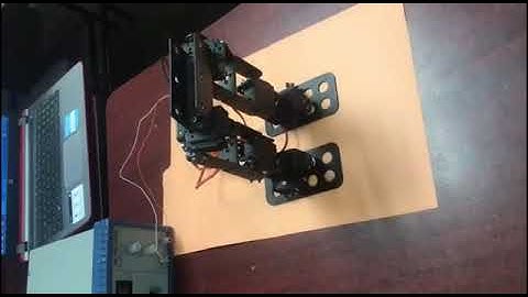 Robot Bípedo 6 DoF CON ARDUINO