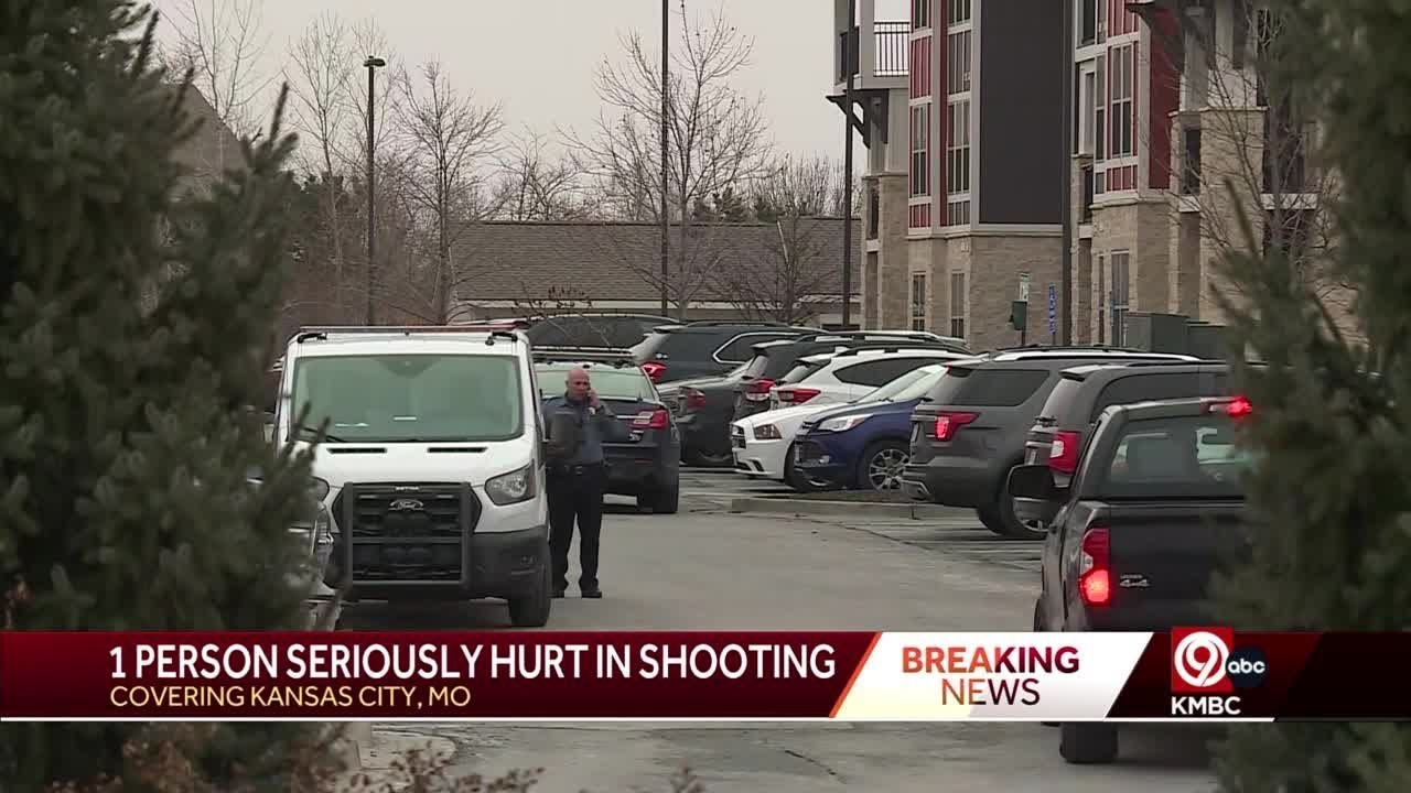 Person dies after apartment complex shooting in northern Kansas City ...