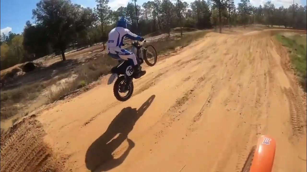 2022 Daytona VMX Sunday practice at North Florida MX. Video by Mason