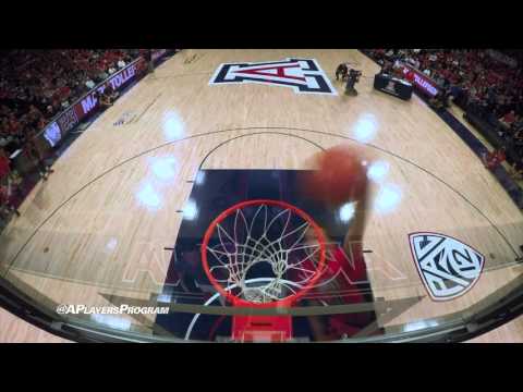 Mark Tollefsen Red/Blue Winning Dunk