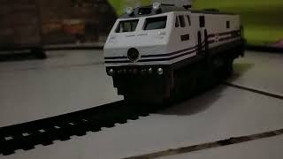 Unboxing Dan Review Lokomotif Cc 203 20 Agung Craft By Deras Miniature