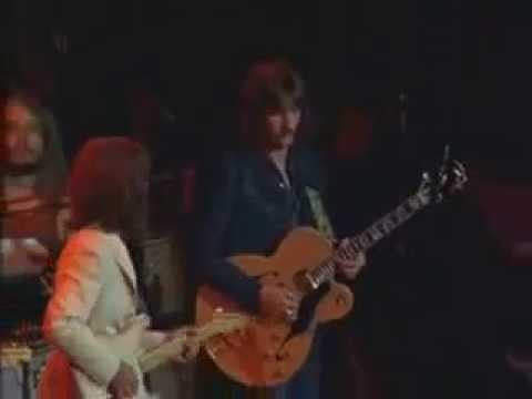George Harrison & Eric Clapton - While My Guitar Gently Weeps