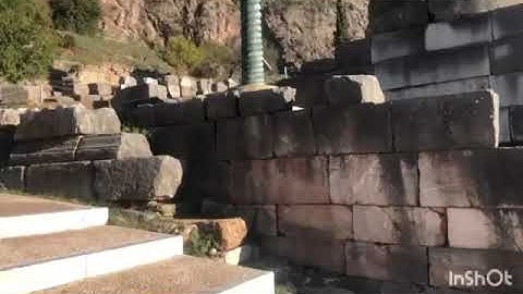 Archaeological site of DELPHI, GREECE 🇬🇷 💚🤍❤️