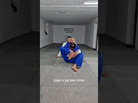 chave de pé