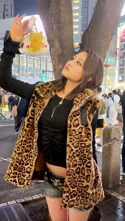 アヤン  ayane プードルファーベストBK ayane アヤン】プードルファーコクーンブルゾン コート | otwostore