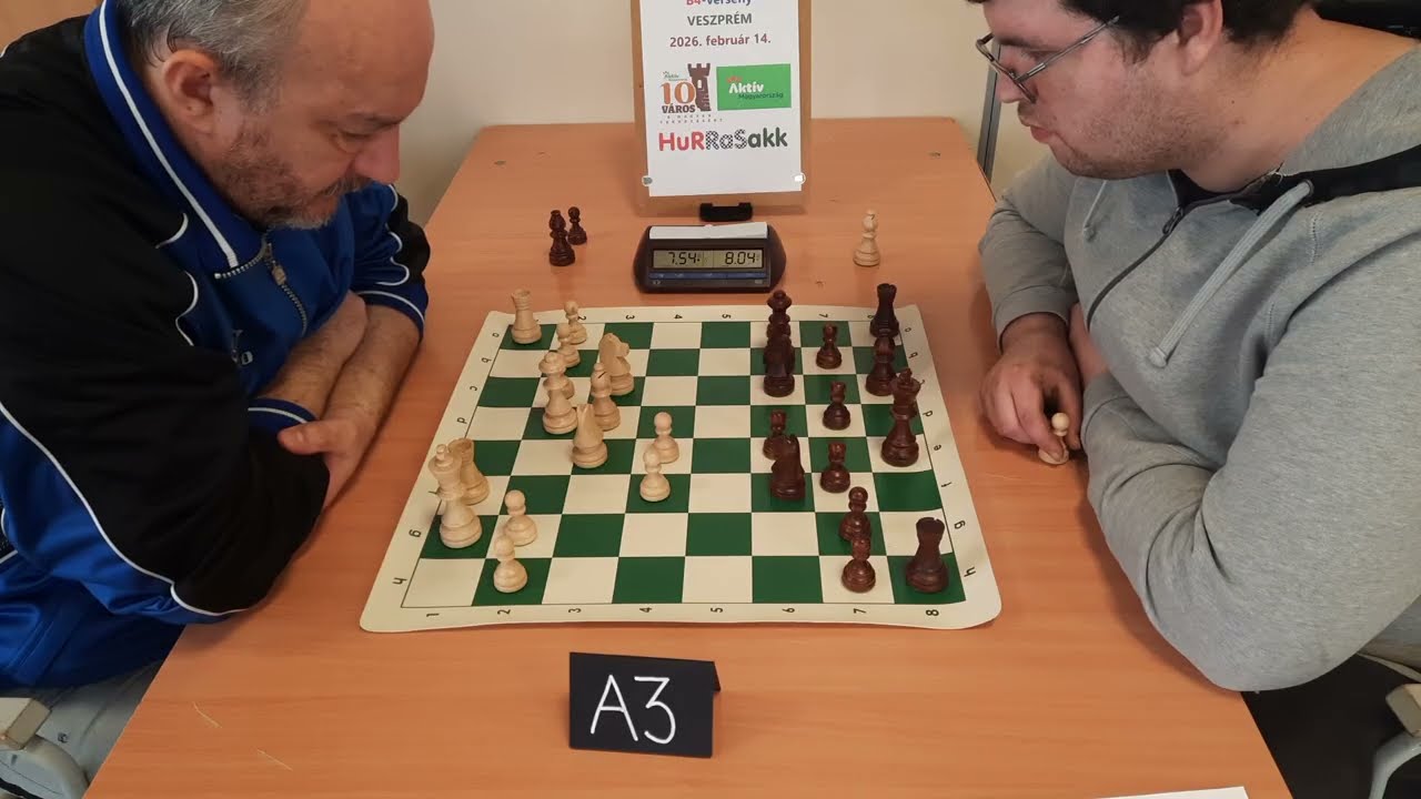 B48 Karikó Lajos (1677) - Matyi Attila (1859)