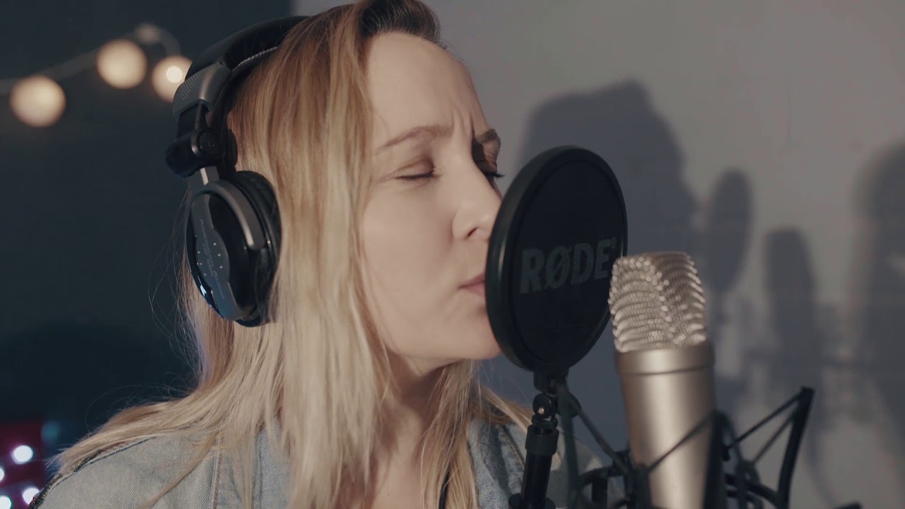 Lucy Tops - Time Will Tell | Mountainside Sessions